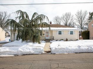 711 Brooklyn Ave, Raritan, NJ 08869