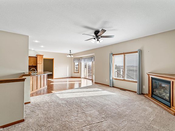 5th image of 1156 Cherokee St