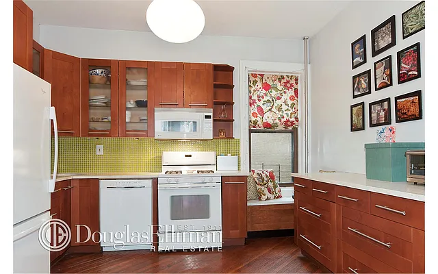 Sold by Douglas Elliman | media 13