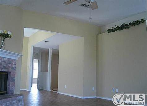 5th image of 6204 Brookknoll Dr