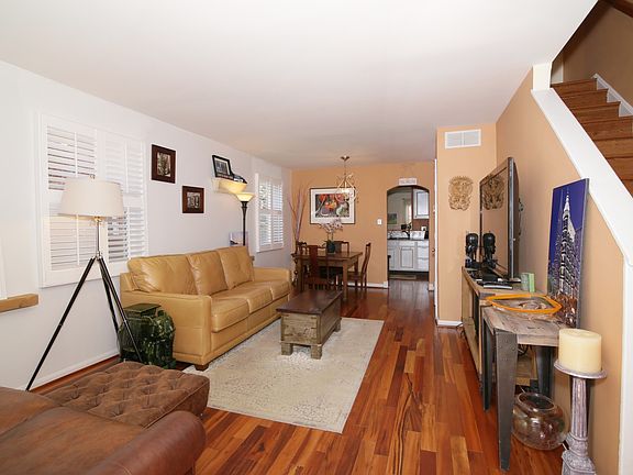5th image of 37 W Reed Ave