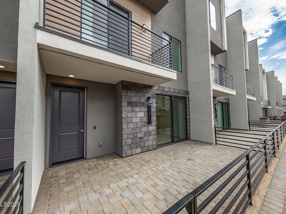 2nd image of 125 Rissone Ln #47