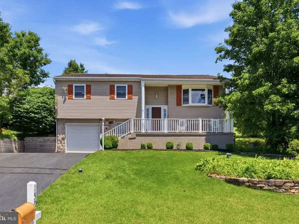 1507 Oakdale Dr, Pottstown, PA 19464