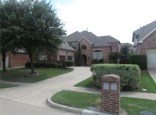 6971 Navigation Dr, Grand Prairie, TX 75054