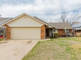 1917 Greenway Ave, Yukon, OK 73099