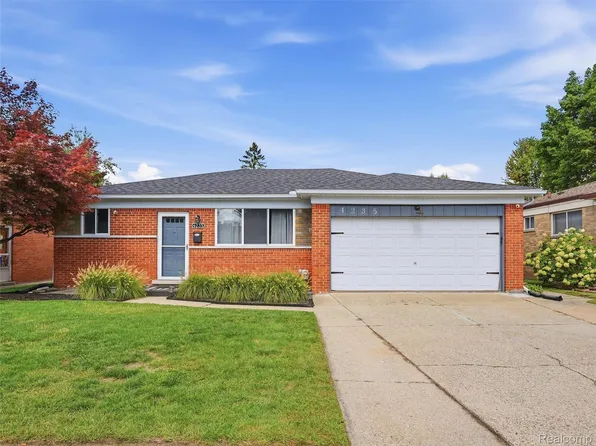 4235 Sudbury Dr, Warren, MI 48092