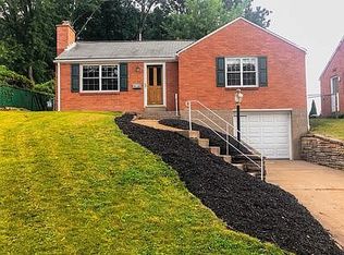 5198 Fieldcrest Dr, Pittsburgh, PA 15236