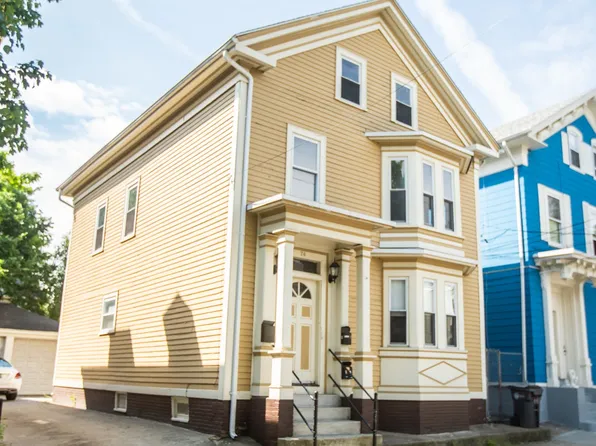 74 Vernon St #2A, Providence, RI 02903