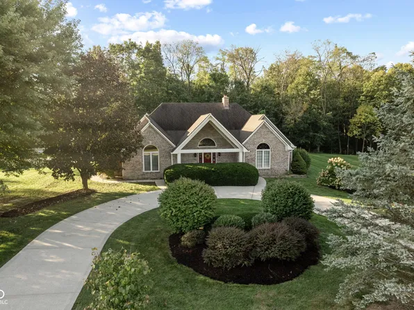 12216 N Cedarview Dr, Mooresville, IN 46158