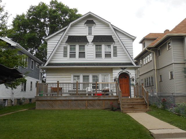 Front Yard & Deck