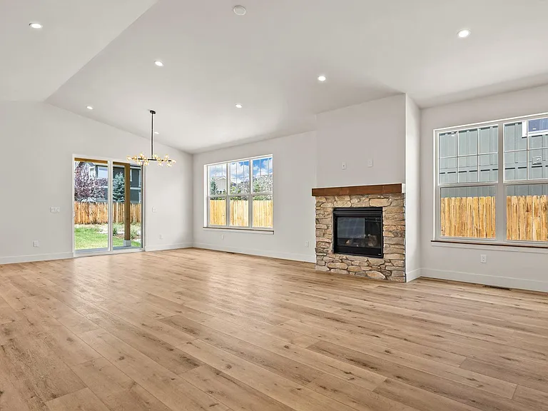 34 Mount Yale Ct — Photo 17