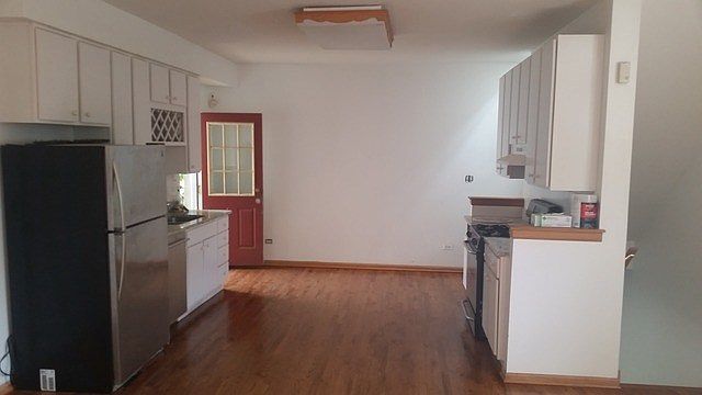 2nd image of 1418 N Talman Ave #Ch