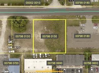 1404 SE 8th Ter, Cape Coral, FL 33990