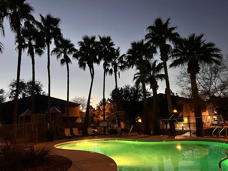 Right across the parking lot is the Community pool. Super close.