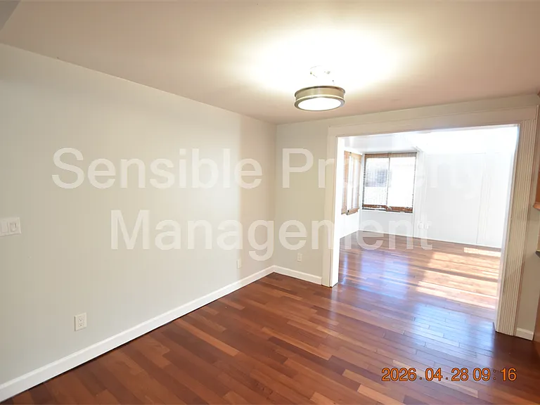 3223 W Wyoming Ave — Photo 8