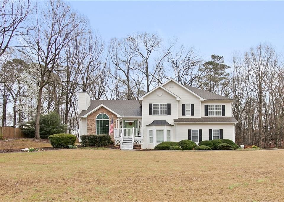 1st image of 308 Saddle Wood Dr