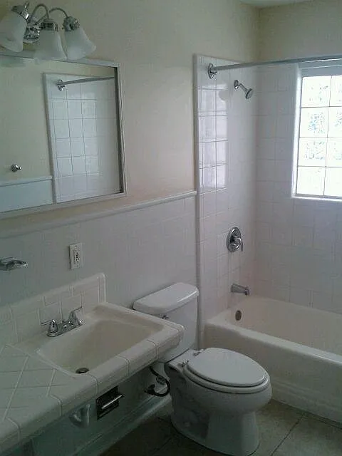 2 bed, 900 sqft, $1,200 — Photo 4