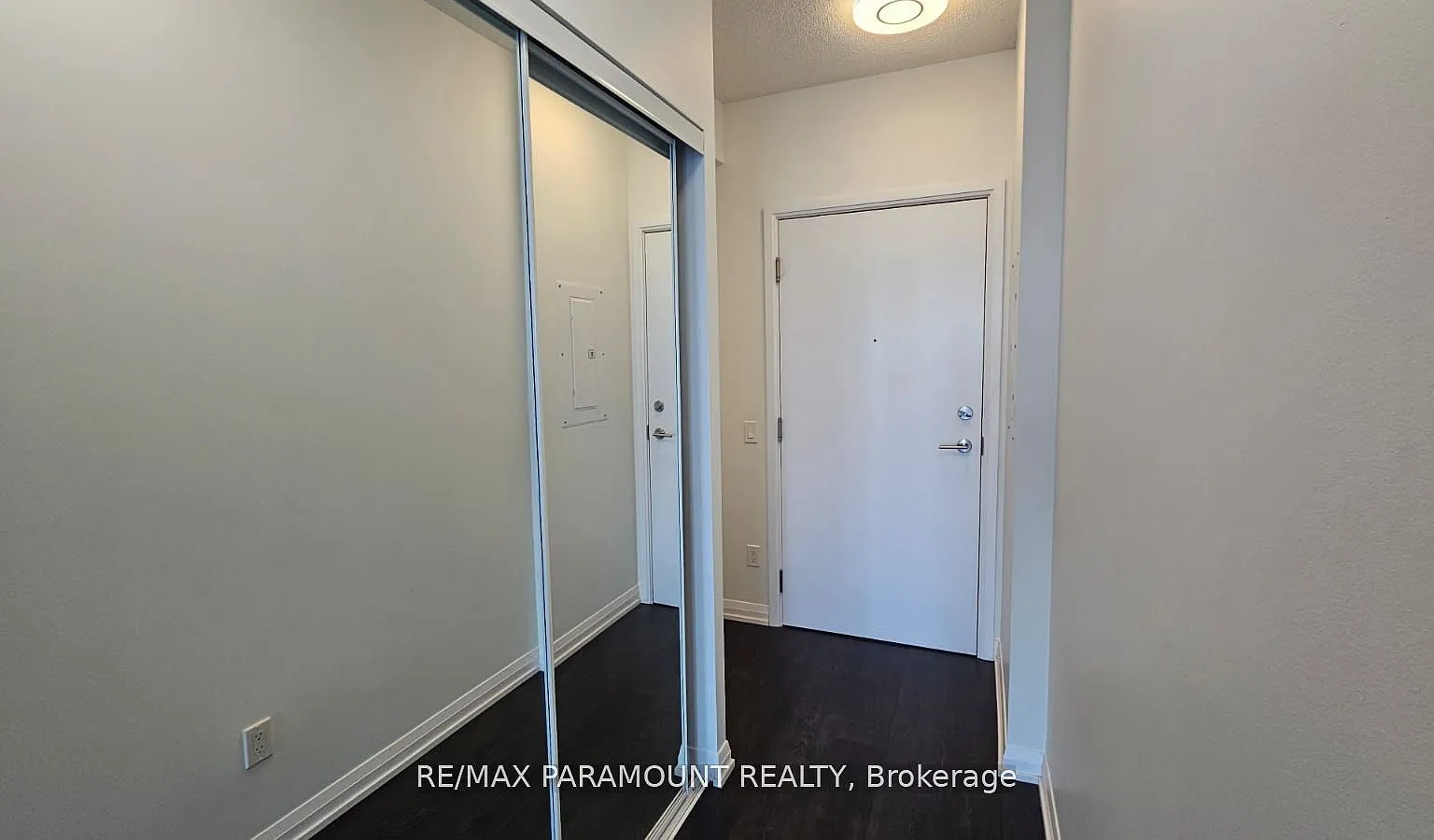 1 bed, $2,000 — Photo 4