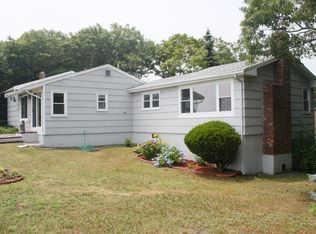 9 Seaview Dr, Plymouth, MA 02360