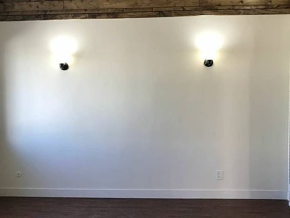 2nd image of 3969 S Harvard Blvd