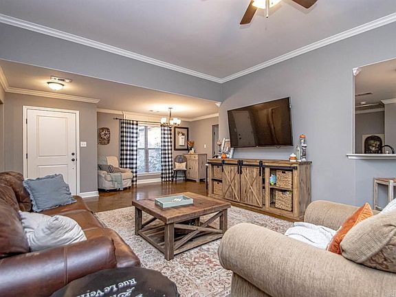 4th image of 1808 Auburn Hills Dr