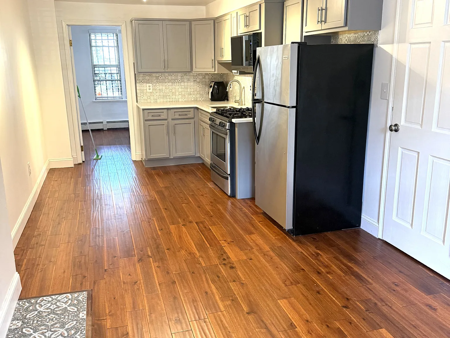 1 bed, $2,250 — Photo 3