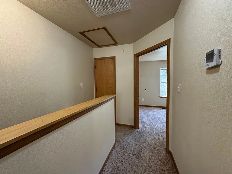698 Hillside Rd — Photo 15