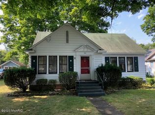 312 Sherman St, Lakeview, MI 48850
