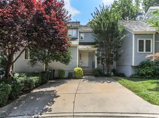 1255 Wedgewood Manor Way, Reston, VA 20194