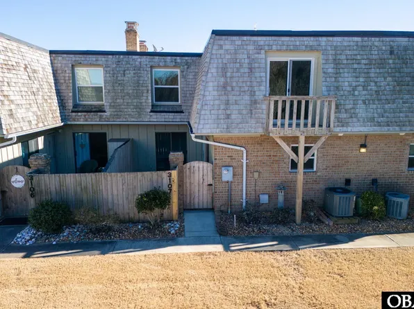3107 Coral Reef Ct, Kitty Hawk, NC 27949
