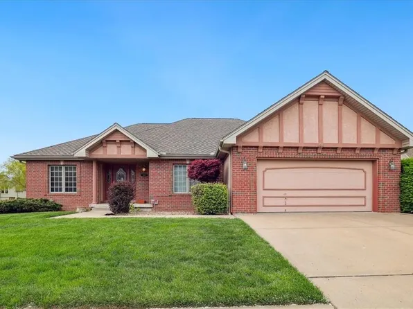 6016 NE Gladstone Ln, Kansas City, MO 64119