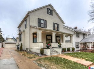 5178 Jones St, Omaha, NE 68106