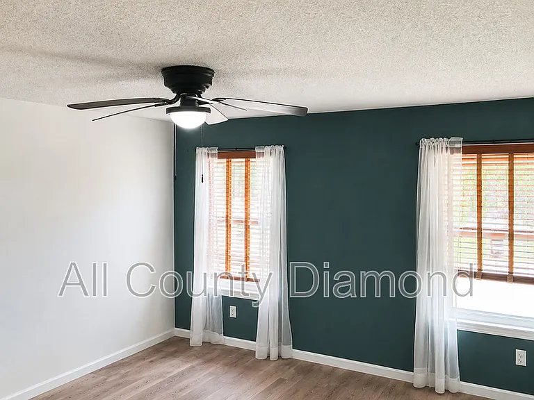 3213 Azalea Cir — Photo 10