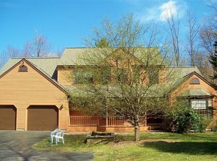 183 Silk Rd, Bennington, VT 05201