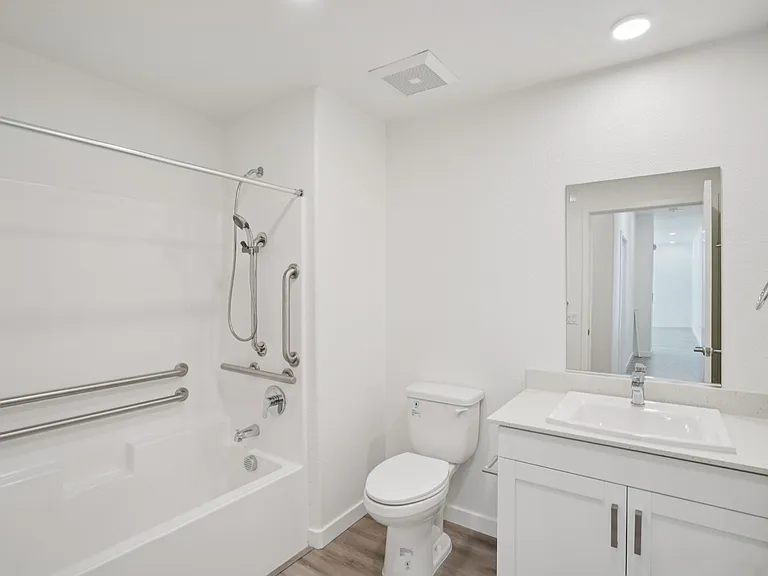 T20 Lofts — Photo 47