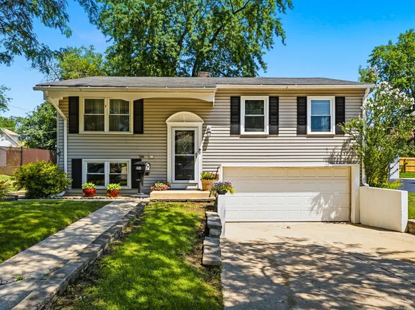 256 Mark Ave, Glendale Heights, IL 60139