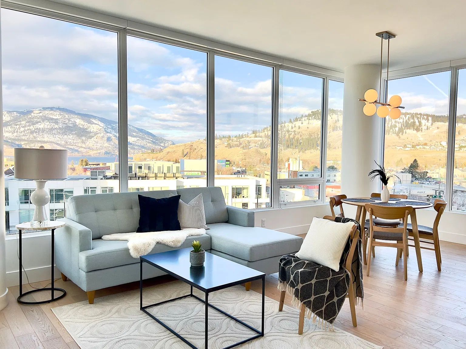 2 bed, 1200 sqft, $3,500 — Photo 1