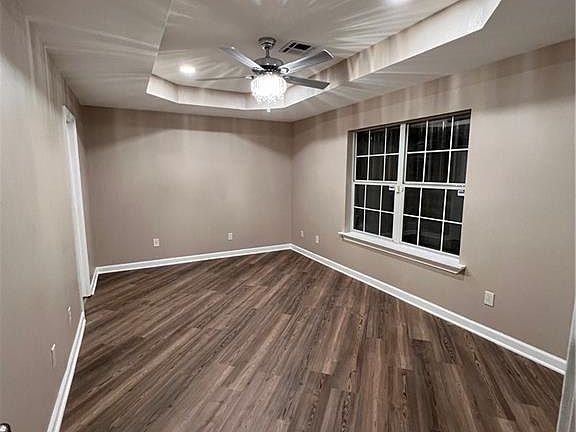5th image of 1533 Owens Blvd
