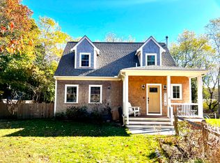 10 Combra Way, Oak Bluffs, MA 02557