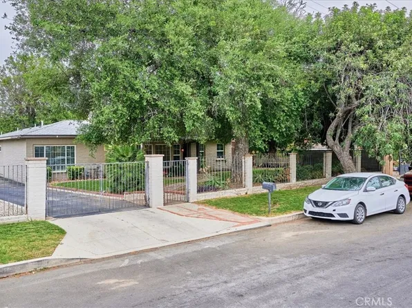 10836 Columbus Ave, Mission Hills, CA 91345