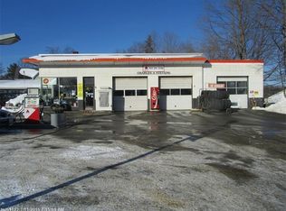 146 Main St, Newport, ME 04953