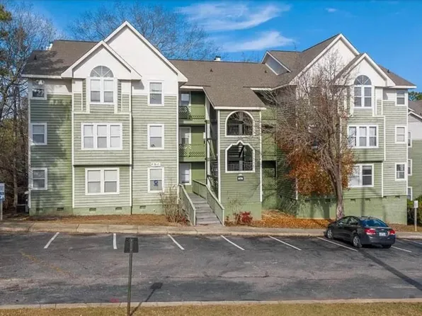 978 Stewarts Creek Dr APT 9, Fayetteville, NC 28314