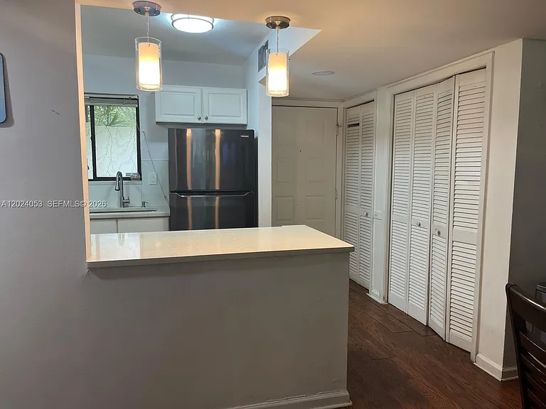 191 Lakeview Dr #102 — Photo 8