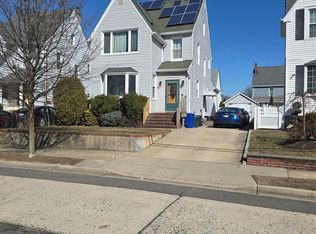 167 Locust St, Valley Stream, NY 11581