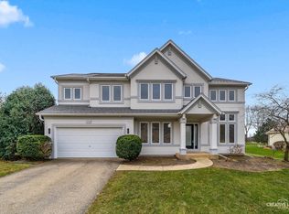 2524 Pinehurst Dr, Aurora, IL 60506