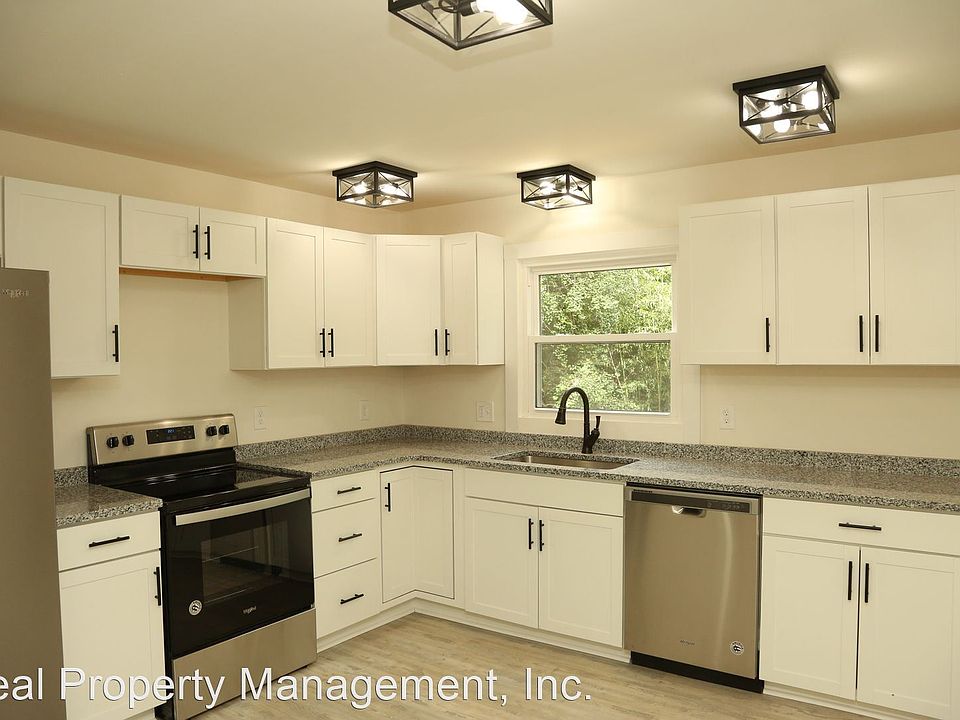 1st image of 2228 Center Ave #B