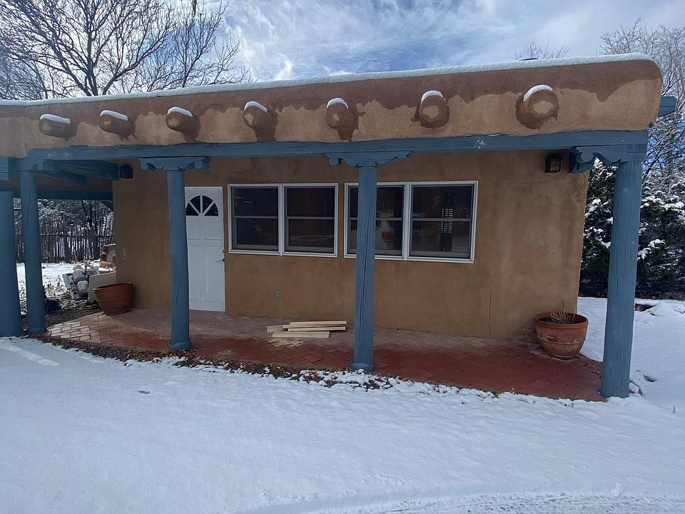 1st image of 1010 Sangre De Cristo St