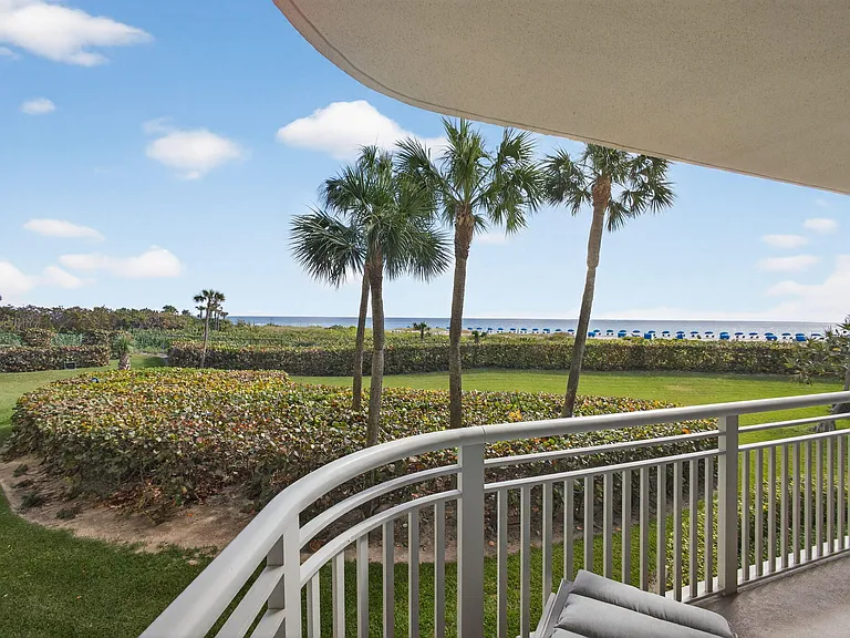 3000 N Ocean Dr #2F — Photo 22