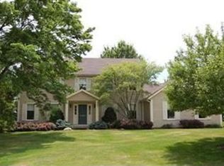 2438 Olde Farm Ln, Hudson, OH 44236