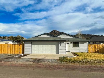 2742 NE Sugarpine Rd, Prineville, OR, 97754